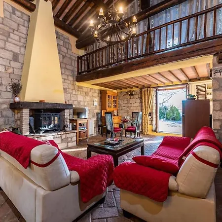 Country With Netflix And Swimming Pool